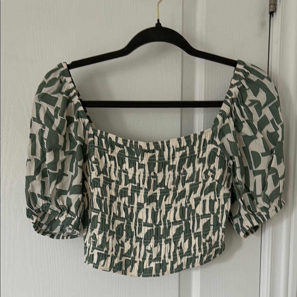 Dynamite Green and White Puff Sleeve Smocked Crop Top